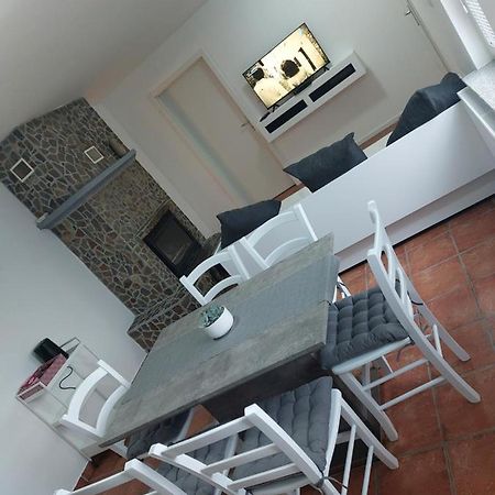 Apartma Sandi سينتيلي المظهر الخارجي الصورة